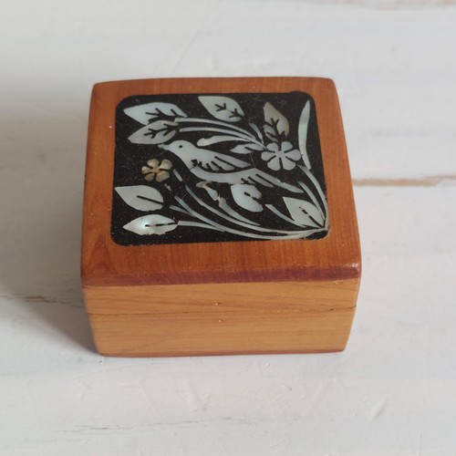 Vintage miniature mother - vintage, of