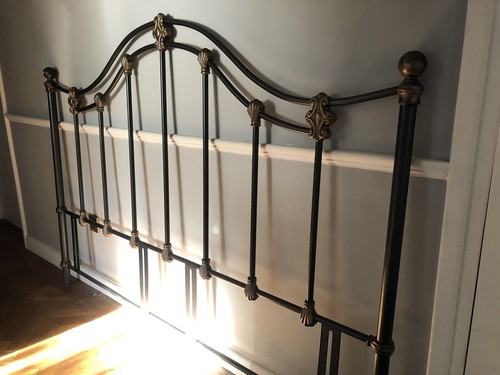 Queen size bed metal - queen,