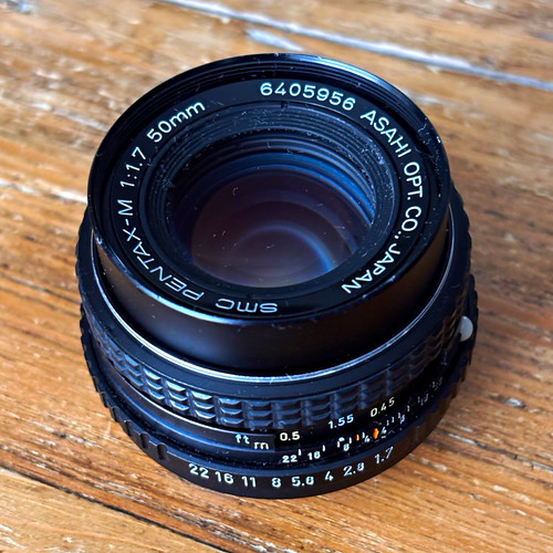 Pentax smc - 50mm, f/1.7