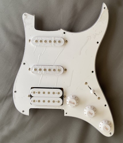Loaded pickguard hss - pickguard,