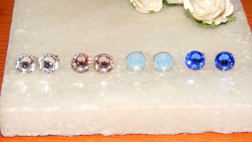 Beautiful stud earrings - beautiful, g/p