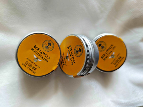 Neal yard remedies - 3,