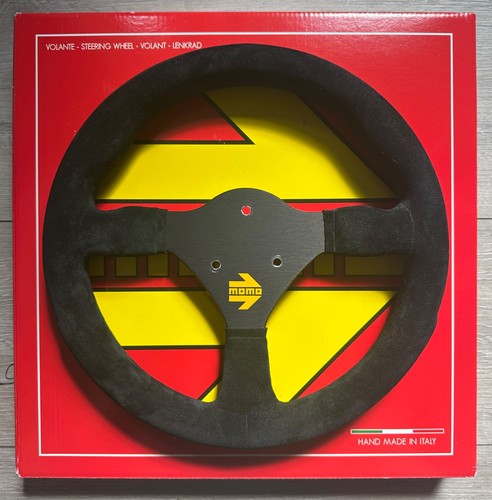 Momo model steering - momo,