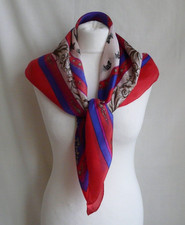 Red Blue Traditional Print