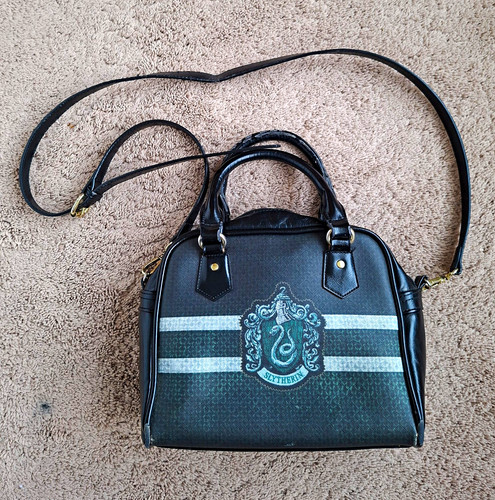 Harry potter slytherin crest - harry,