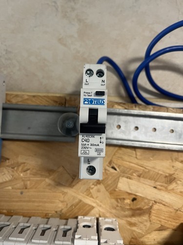 Proteus xl40crw c40 amp type - proteus,