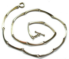 Stylish Sterling Silver T-Bar Wave Design Necklace  15.8 grams