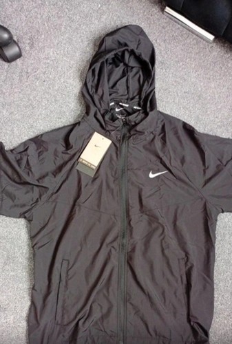 Black nike repel - black,