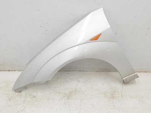 1350732 2035018 front - , wing