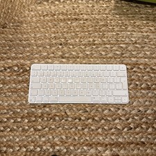 Apple Magic Keyboard A2450
