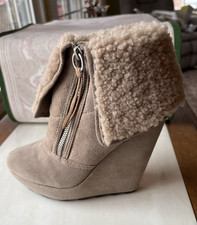 $195 Barely Worn ASH Folk