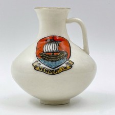 VINTAGE W.H. GOSS CRESTED CHINA MODEL OF EWER  JUG - NEWPORT I.W. CREST