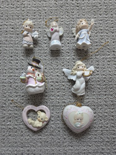 Lot precious moments - of,
