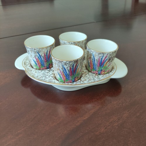 Vintage royal winton - royal,