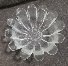 Beautiful Flower Shaped Glass