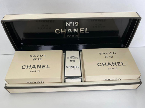 Chanel savon 75g 2 - n°19,