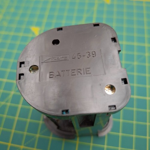 Metz battery holder - 45-39,