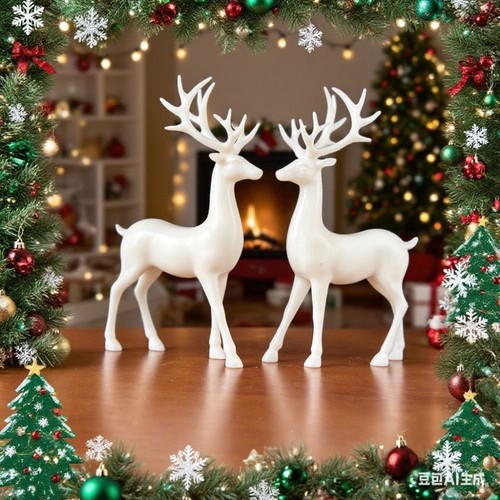 Large reindeer plastic - reindeer,