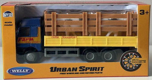 Lorry truck transport animals - transport,