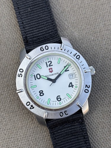 Victorinox swiss army diver - victorinox,