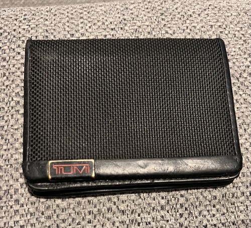 Tumi mens fold black wallet - black,