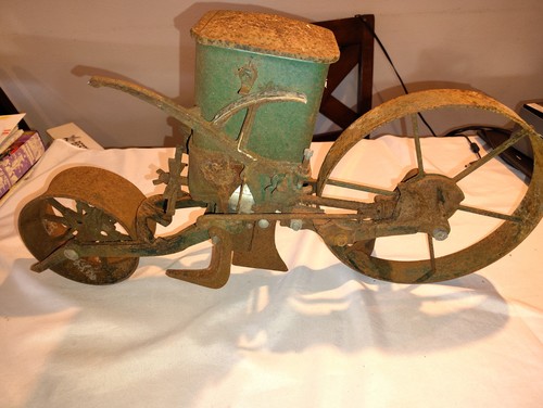 Antique planet 4 garden - antique,