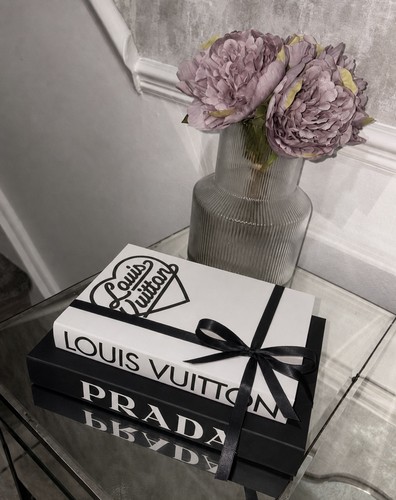 Decor book stack - of, 2