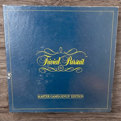 Vintage 1981 trivial pursuit - vintage,