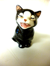 ROYAL DOULTON "LUCKY" CAT--K12
