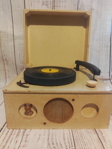 Vintage junior jukebox - jukebox, record