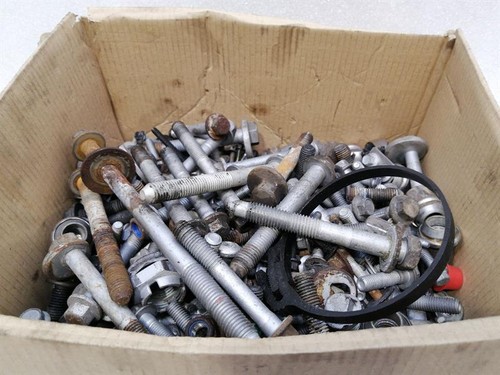 Aston martin vantage screws - aston,