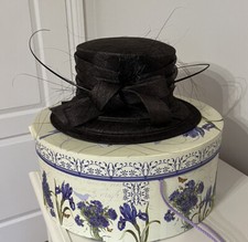 windsmoor ladies Designer hat Brown Straw Now And Feathers Worn Once