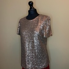 Fabulous Gold top. Marks and