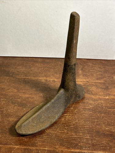Antique cast iron metal - cast,