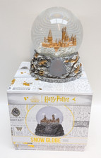 Harry Potter Snow Globe Hogwarts Castle Festive Glass Polyresin with Gift Box