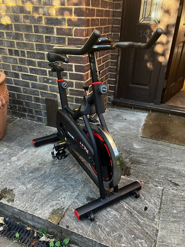 Indoor excercise spin - /,
