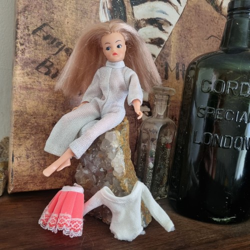 Pippa doll interest sarah - pippa,