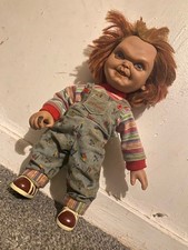 Original Chucky Doll with Clothes 