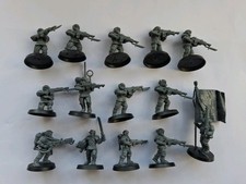 Warhammer 40k, 12 x Cadian Shock Troopers Set of Plastic Miniatures Cadians