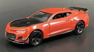 2019 chevrolet camaro - 1/64,
