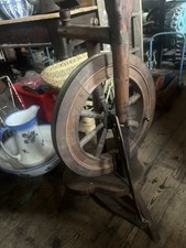 Antique Spinning Wheel 