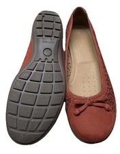 Ladies Hotter Precious brick red Floral suede Leather Bow Flat Pumps Size UK 7.5