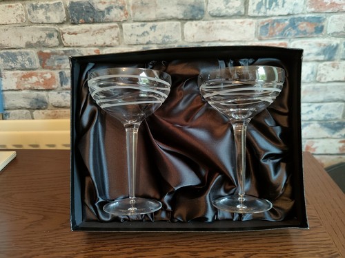 Royal doulton glass - 2x,