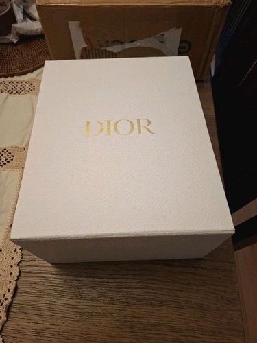 Dior gift box - gift, x