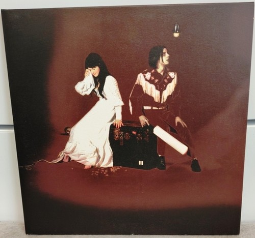 White stripes elephant - white,