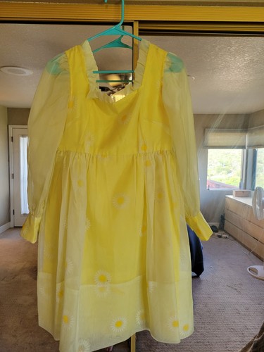 Vintage 1960s yellow sunflower - yellow,