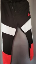 Boohoo Man Medium Thick
