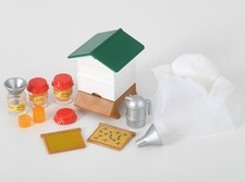Sylvanian Beekeeper & Beehive spares. Honey jar funnel smoker Calico Critters