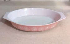 Vintage 1950s PYREX  Pink