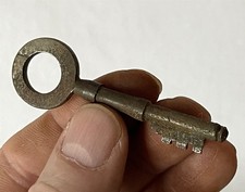 Unusual Vintage Antique Metal